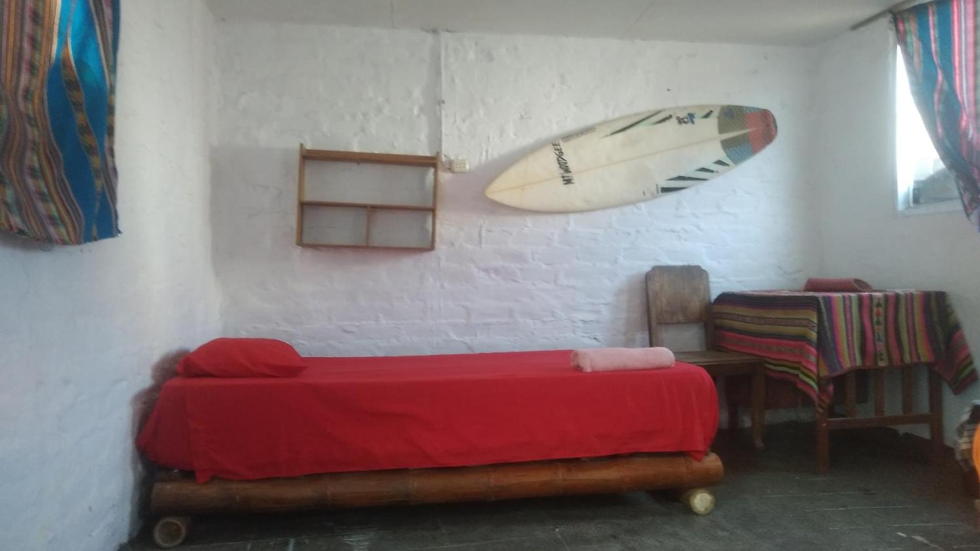 Апартаменты Huanchaco Surf Camp Экстерьер фото